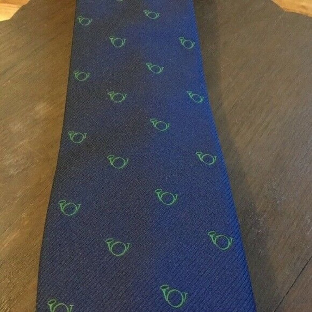 Vintage Jos A Bank Mens Tie Blue Green Embroidered Hunting Horns Joseph Bank